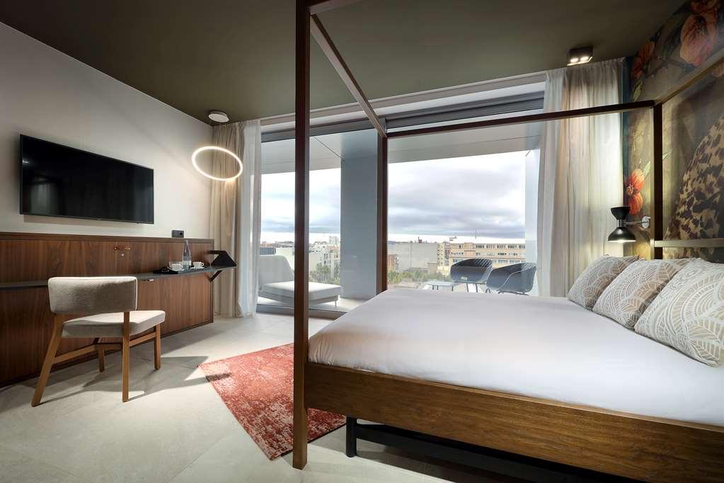 Hotel Sb Glow Barcelona Room photo