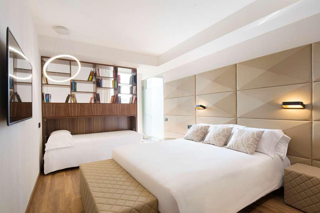 Hotel Sb Glow Barcelona Room photo